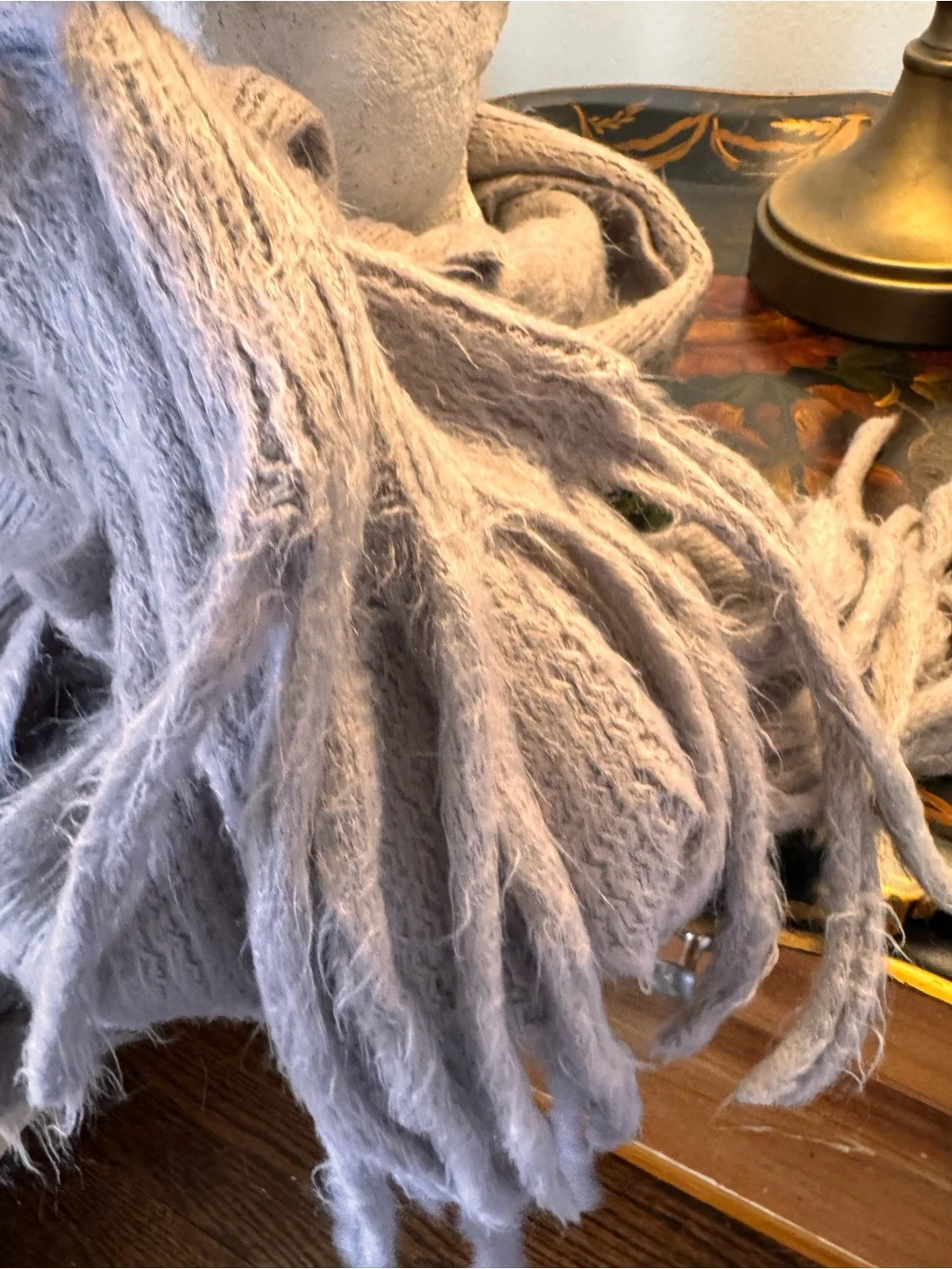 LC Lauren Conrad Light Gray Knit Wrap Scarf w/Frige
